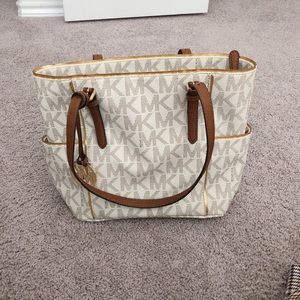 Michael Kors tote